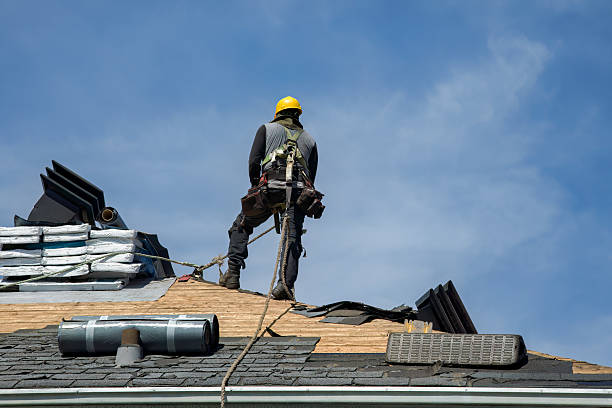 Professional Gutter Installation technician working in Welda, KS